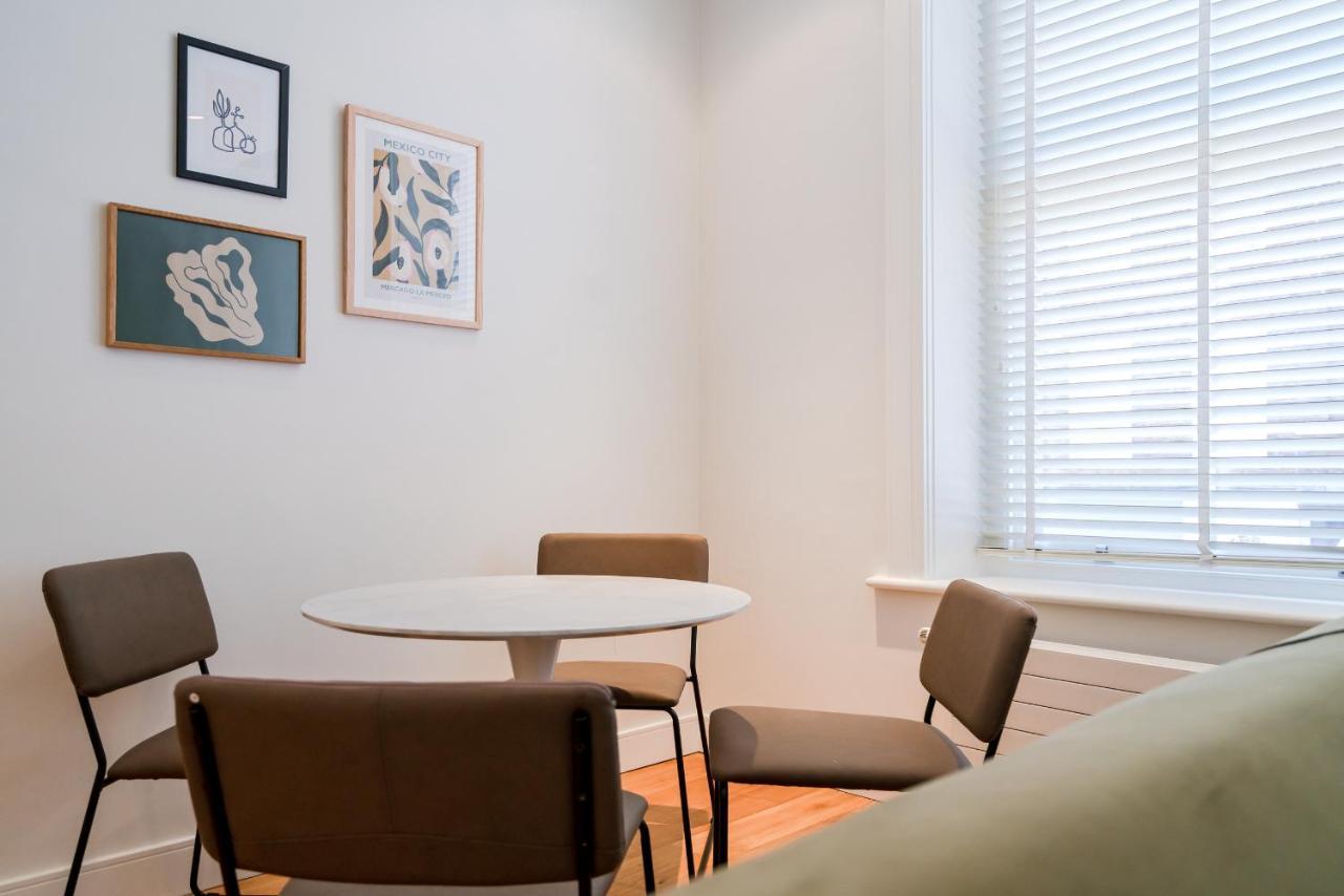 Be London - The Covent Garden Residences Bagian luar foto